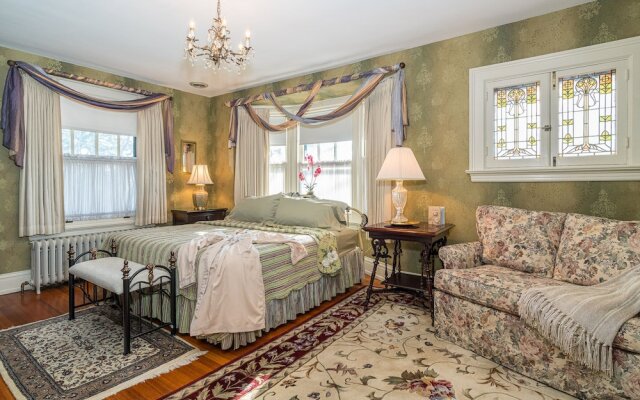 King's Cottage Bed & Breakfast