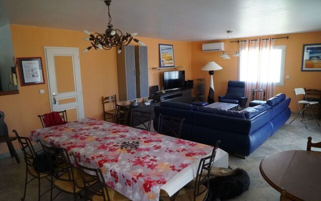 Chambre 2 Beziers Villeneuve