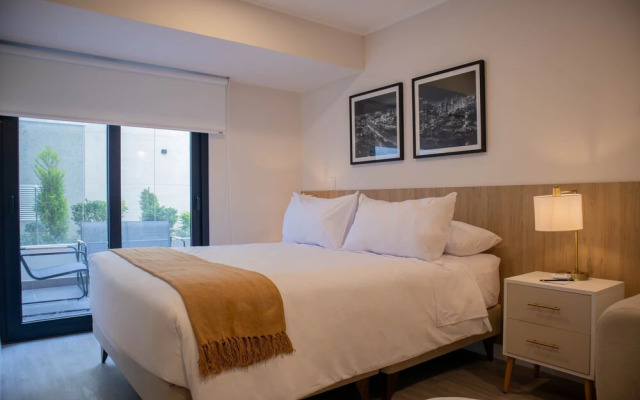 w Spectacular 1BR w Terrace in Miraflores
