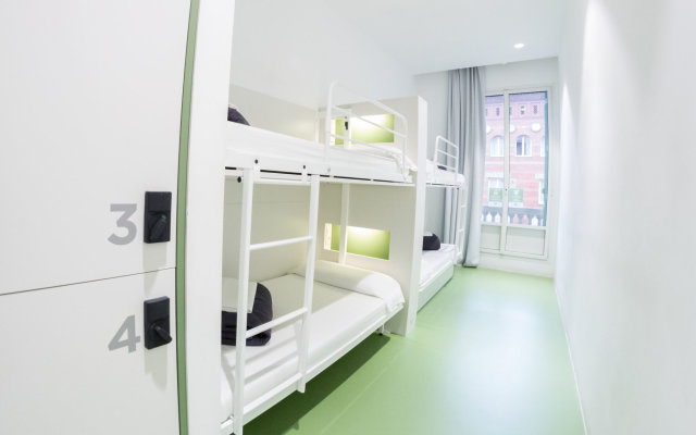 Sant Jordi Hostels Rock Palace