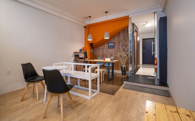 HoLo Bui Vien Saigon Serviced HomeStay