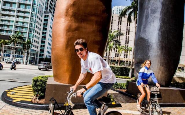 W Miami
