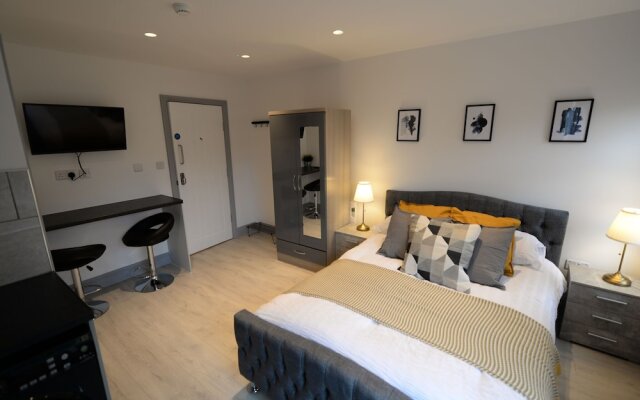 Modern Apartment in Coventry near Belgrade Theatre