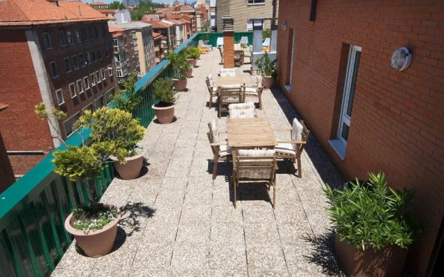 Residencia Universitaria Tagaste