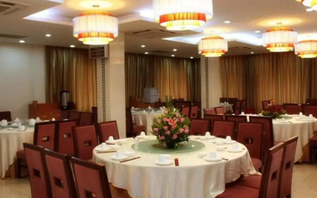 Xi Li Lake Holiday Resort