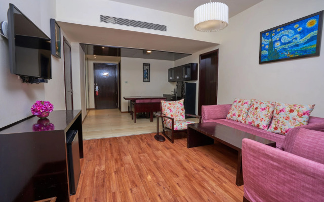 E Hotel