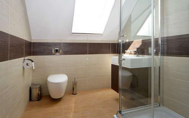 HoliApart Gdanska 19