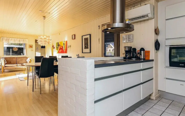 8 Person Holiday Home in Hals-by Traum