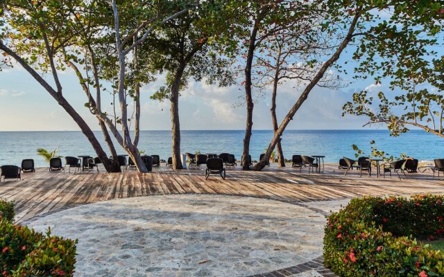 Luxury Penthouse Hispaniola Beach
