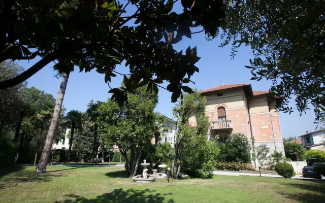 Villa Larissa