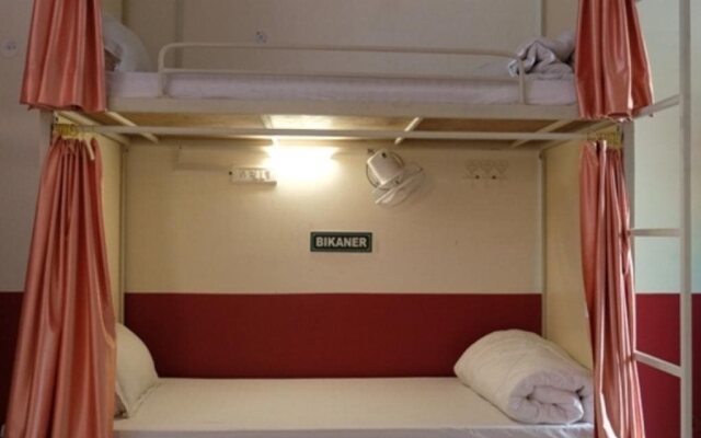 Vinayak Guest House