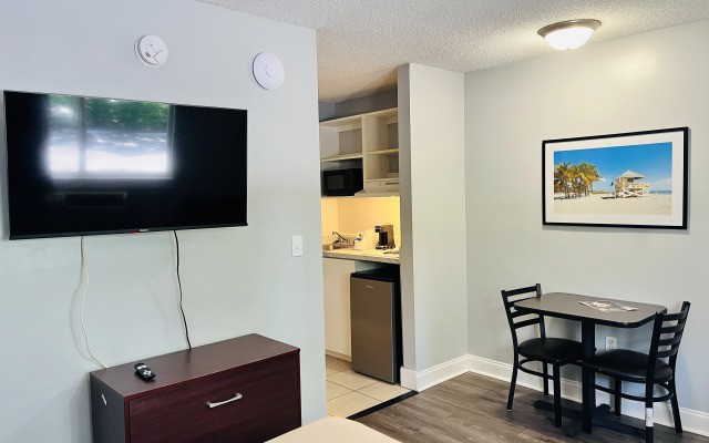 Suburban Extended Stay Hotel Airport