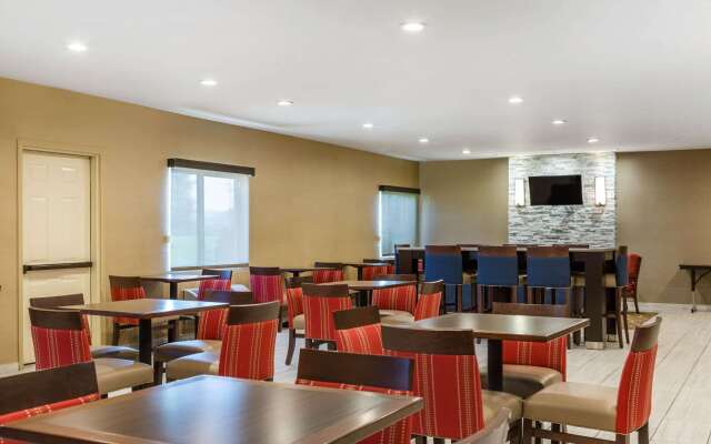 Comfort Inn Romeoville - Bolingbrook