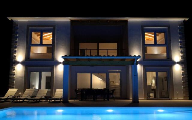 Sunset Sea View Villa 9