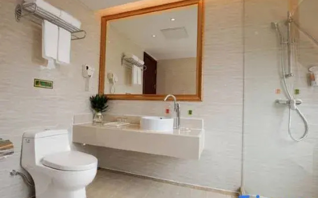 Vienna Hotel Beiliu Passenger Transport Center Wanda Plaza Branch