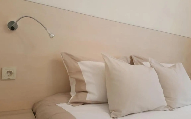 Malavi top center studio Ruse! Comfort&clean!