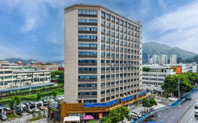 WEN Wenchuang Hotel (Wenzhou Wutian Old Street) – Outside – Wenzhou