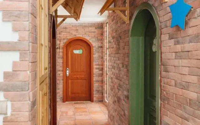 Danxia Hill Hetang Yuese Hostel