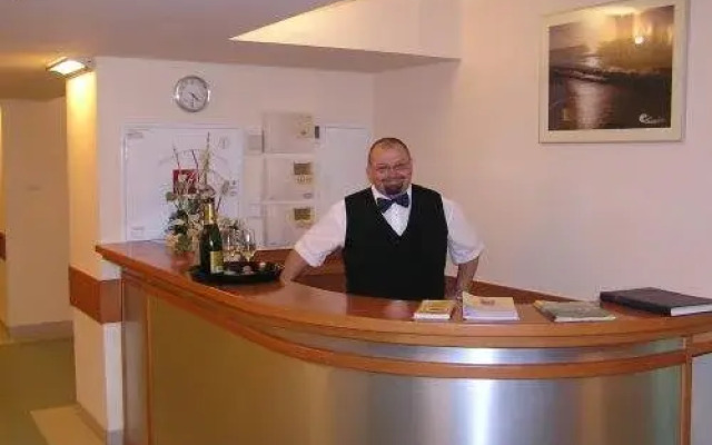 Grand Laola Spa