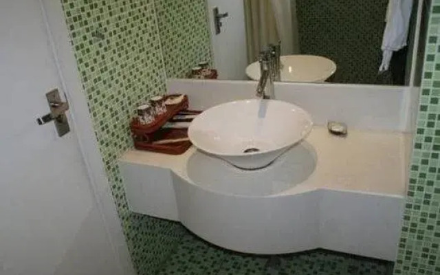 a8 Hotel