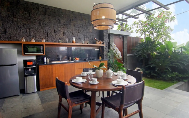 Angan Angan Villas