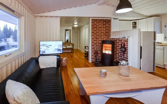Beautiful Home in Evje With Wifi and 3 Bedrooms