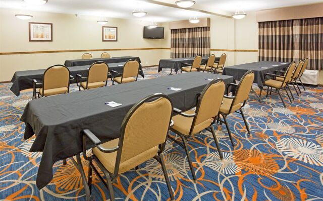 Holiday Inn Express Onalaska
