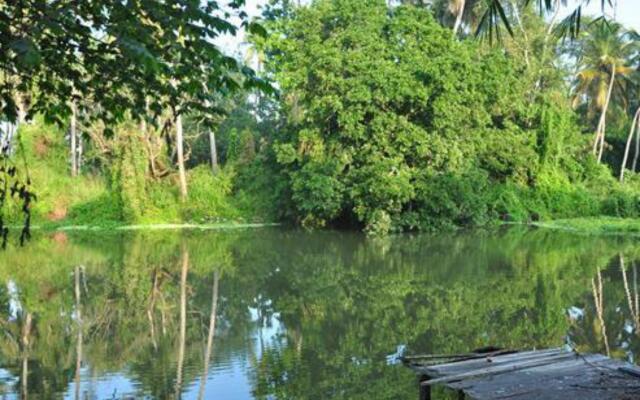 Water Garden Hotel