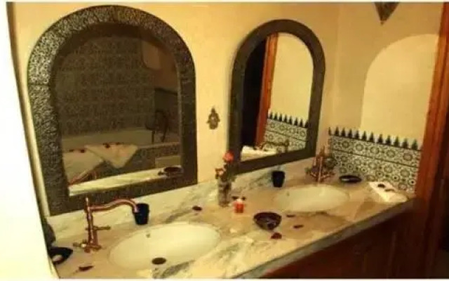 Riad Jnane meskellil