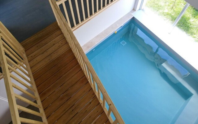 Villa With 5 Bedrooms in Panissières, With Indoor Pool, Enclosed Garden and Wifi - 56 km From the Slopes