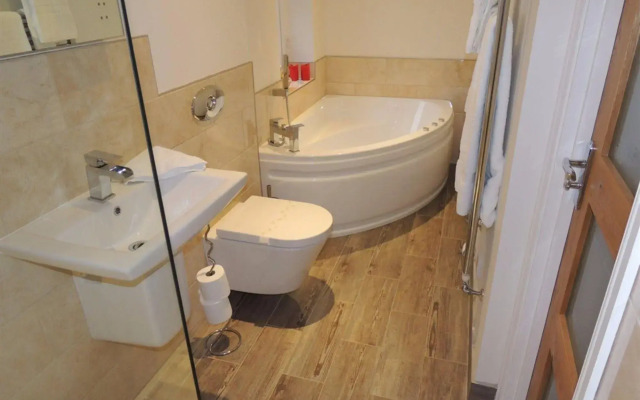 Woodlands Guest House