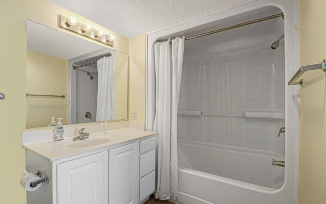 Paradise Resort 1810