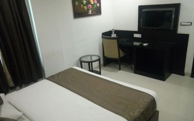 The City Grand Hotel