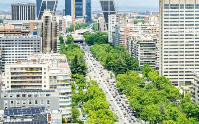 Double Castilla 2BR Home Near Castellana Avenue