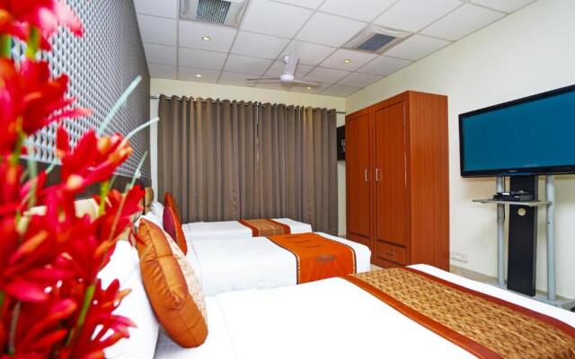 Hotel Pooja Palace