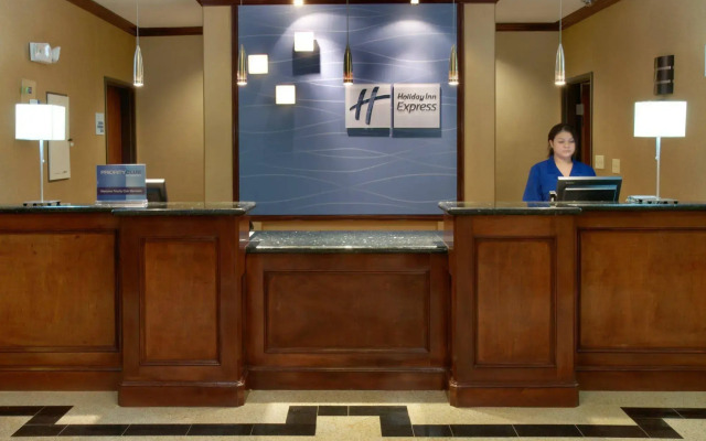Holiday Inn Express Hotel & Suites Sealy by IHG