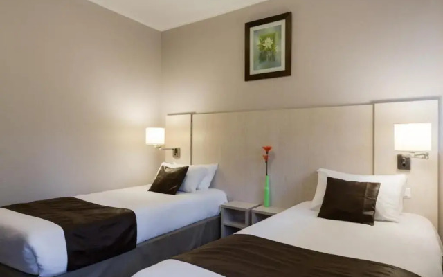 The Originals Access, Hôtel La Dousseine