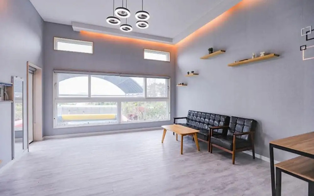 Pohang Sea and Bamboo Pension