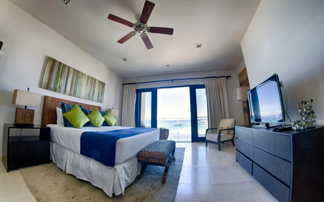 Puerta Cortes Residences