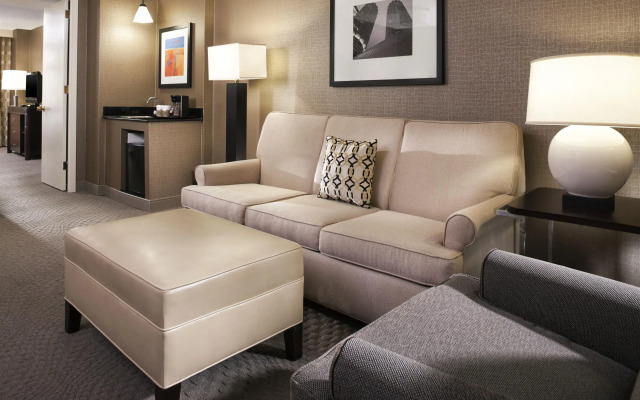 Sheraton Suites Chicago O'Hare