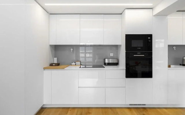 Urban Oasis: Modern Living With Parking & Ac