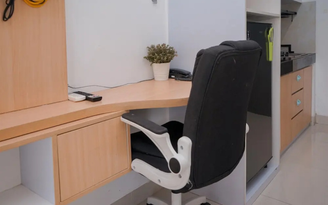Warm And Cozy Studio Apartment At Serpong Garden – Guest Rooms – Legok