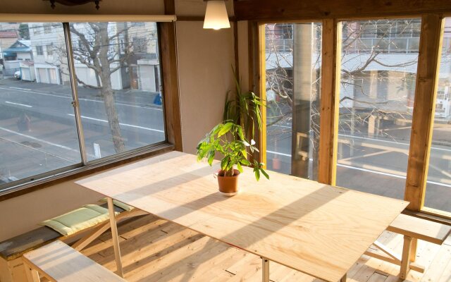 Guesthouse Waya - Hostel