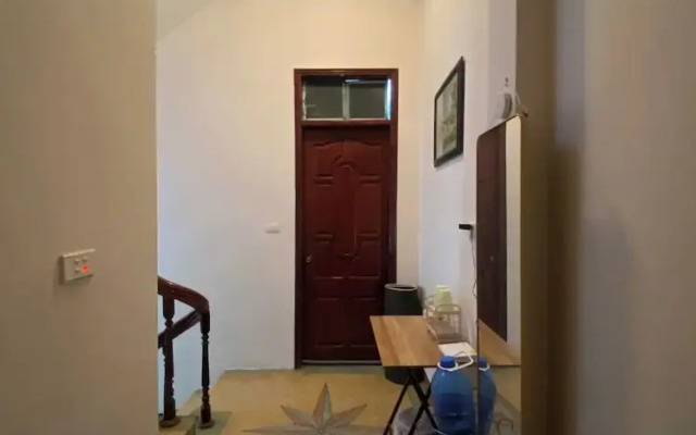 Cozy Fam Homestay in Central Hanoi - Hao Nam Street