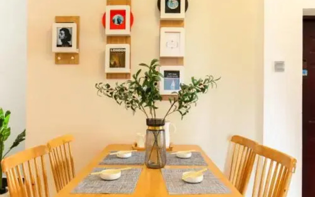 Changsha Kaifu·Sifangping· Locals Apartment 00140080