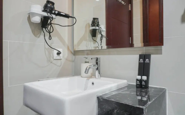 Nice and Spacious 2BR at Permata Hijau Suites Apartment