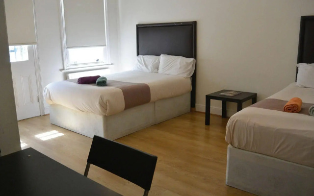 Hostel 7