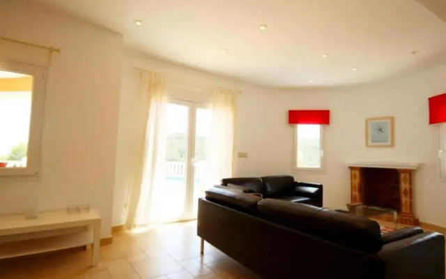Fantastic villa with sea views and private pool