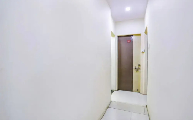 Fabhotel New Shraddha Inn