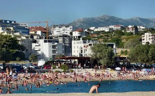 Apartment Znjan